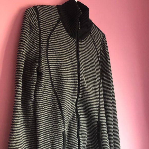 Eddie Bauer Striped Zip-Up Sweater - Picture 3 of 8